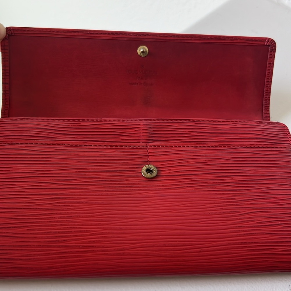 Louis Vuitton Red Epi Continental Wallet - Picture 9 of 13